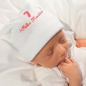 Newborn Caps & Hats, Red & White Single-Ply Baby Cap & Sock Set  #BCSK-620RW